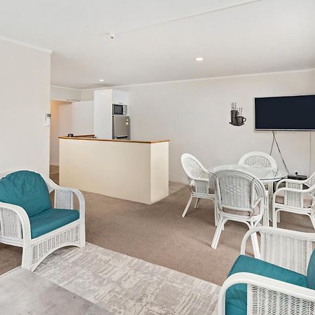 Waterfront Apartments Whitianga Exterior photo
