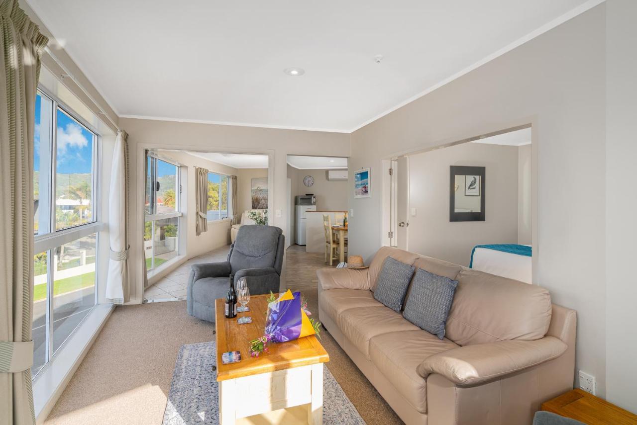 Waterfront Apartments Whitianga Exterior photo
